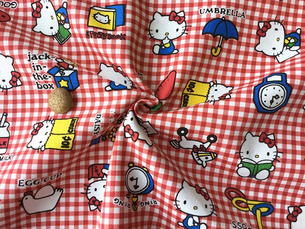 コットン オックスプリント】 ＊ハローキティ＊ 『クラシック』 レッド