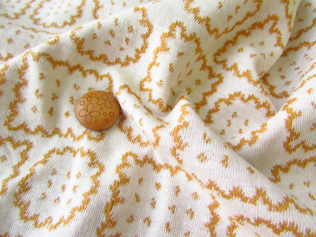 maffon (マフォン) 】 約75cm幅 リバーシブルジャガード接結ニット