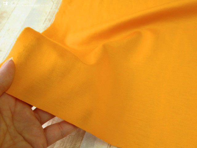 アパレル使用反】ハリジェンヌミストニット やまぶき色