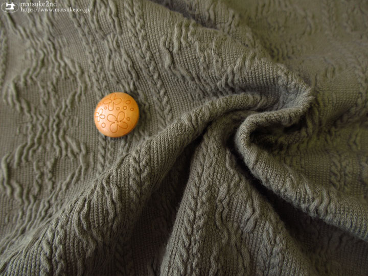 編み織風でかわいいニット生地 約６０ｃｍ幅 アラン風ニット